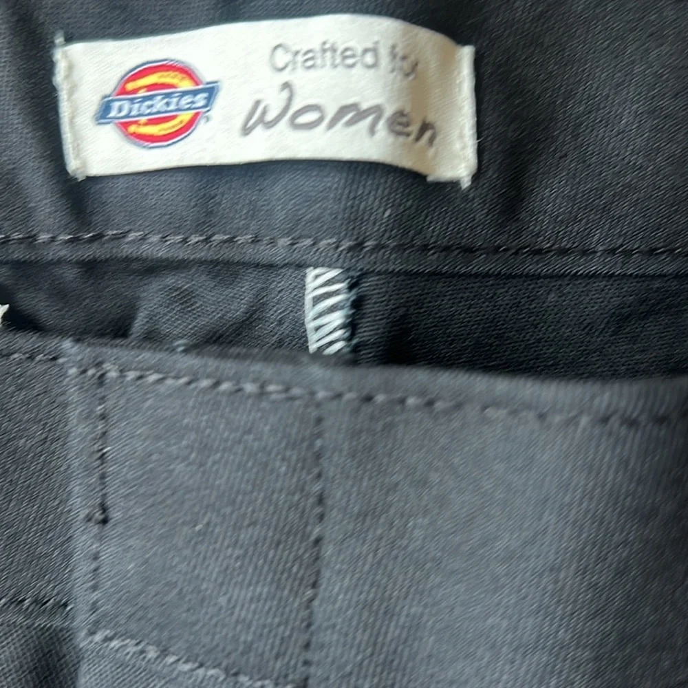 NWOT Women’s Dickies 18 - Picture 2 of 5